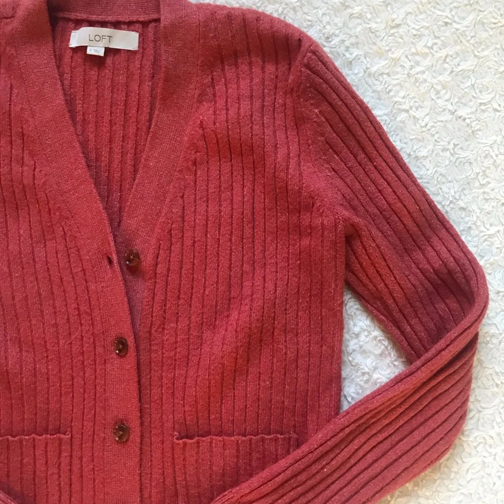 LOFT | Burnt Coral Ribbed Knit Button Down Cotton Cardigan - Picture 2 of 4